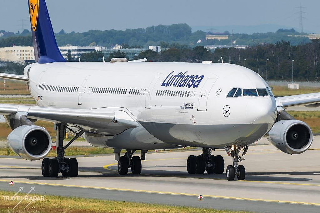 lufthansa-group-plans-up-to-50-fewer-flights