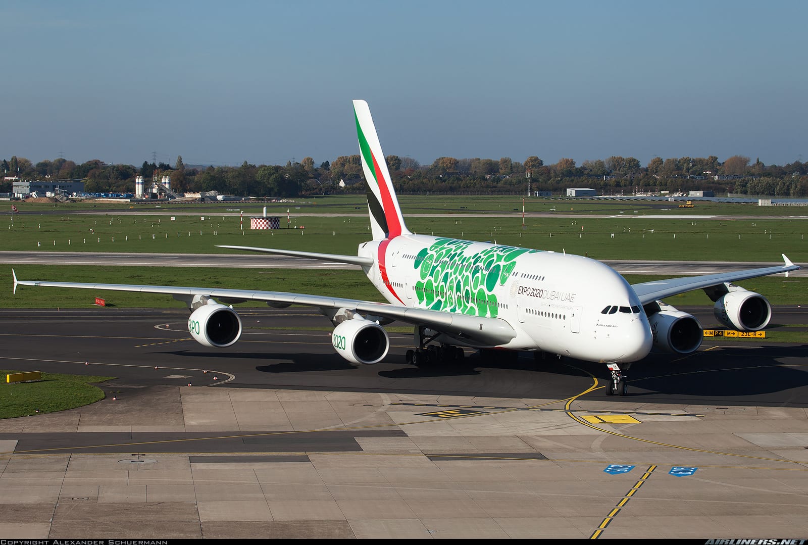 the-coronavirus-effect-emirates-secures-government-support