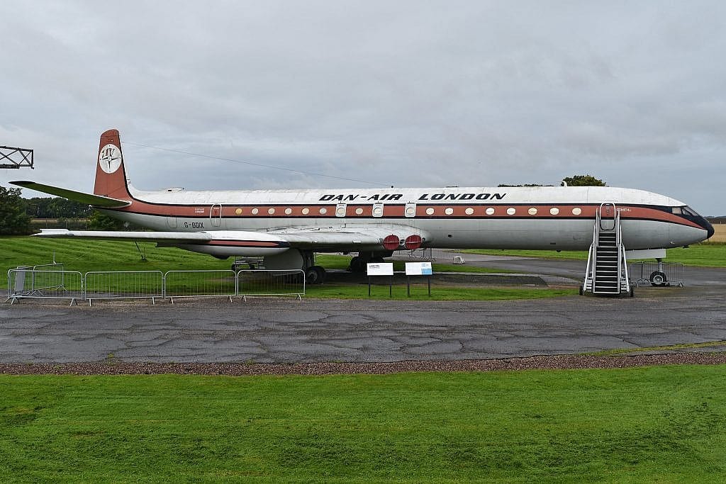 de-havilland-comet-worlds-first-passenger-jet