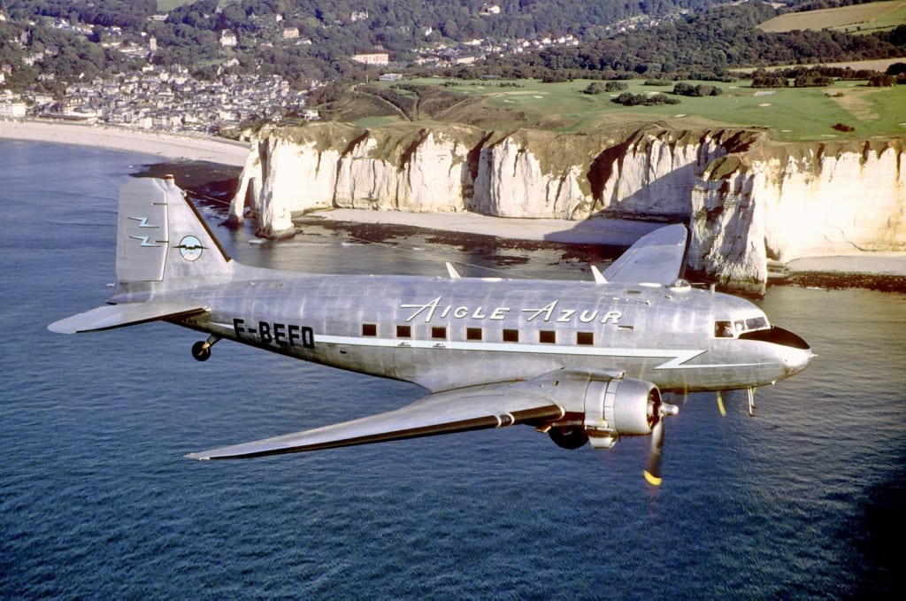 trailblazers-douglas-dc-3