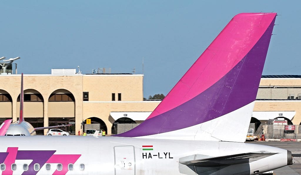 wizz-and-astana-resume-limited-service