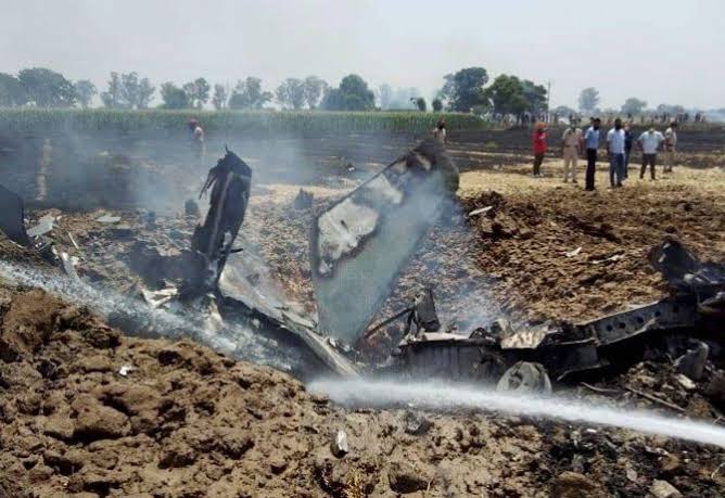 Indian Air Force MiG-29 crashes in Punjab; Pilot Safe - Mentour Pilot