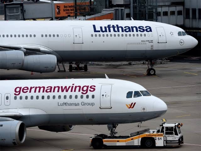 Lufthansa Restarts. Gently.