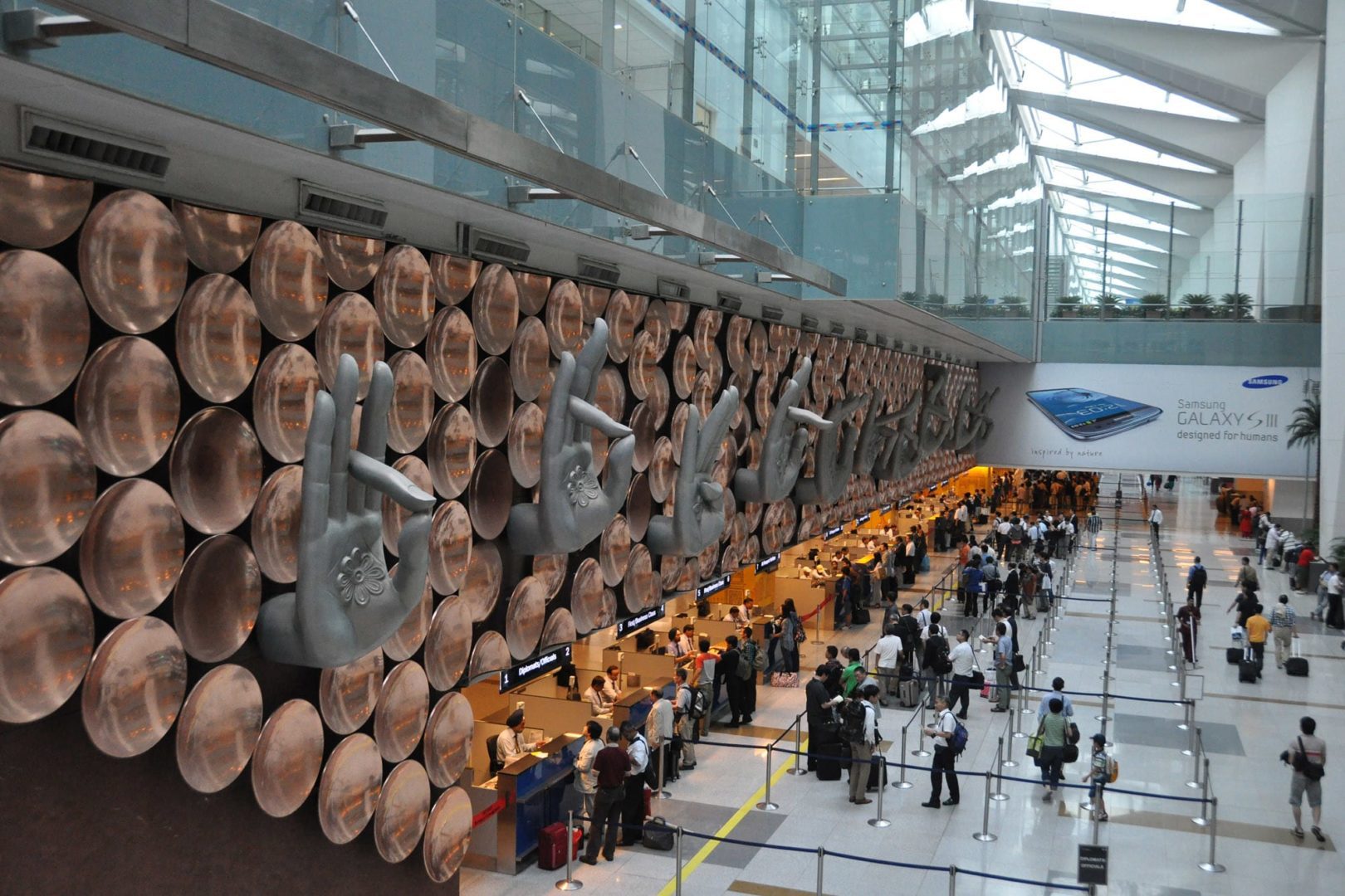 multiple-cancellations-create-confusion-as-india-restarts-domestic-flights
