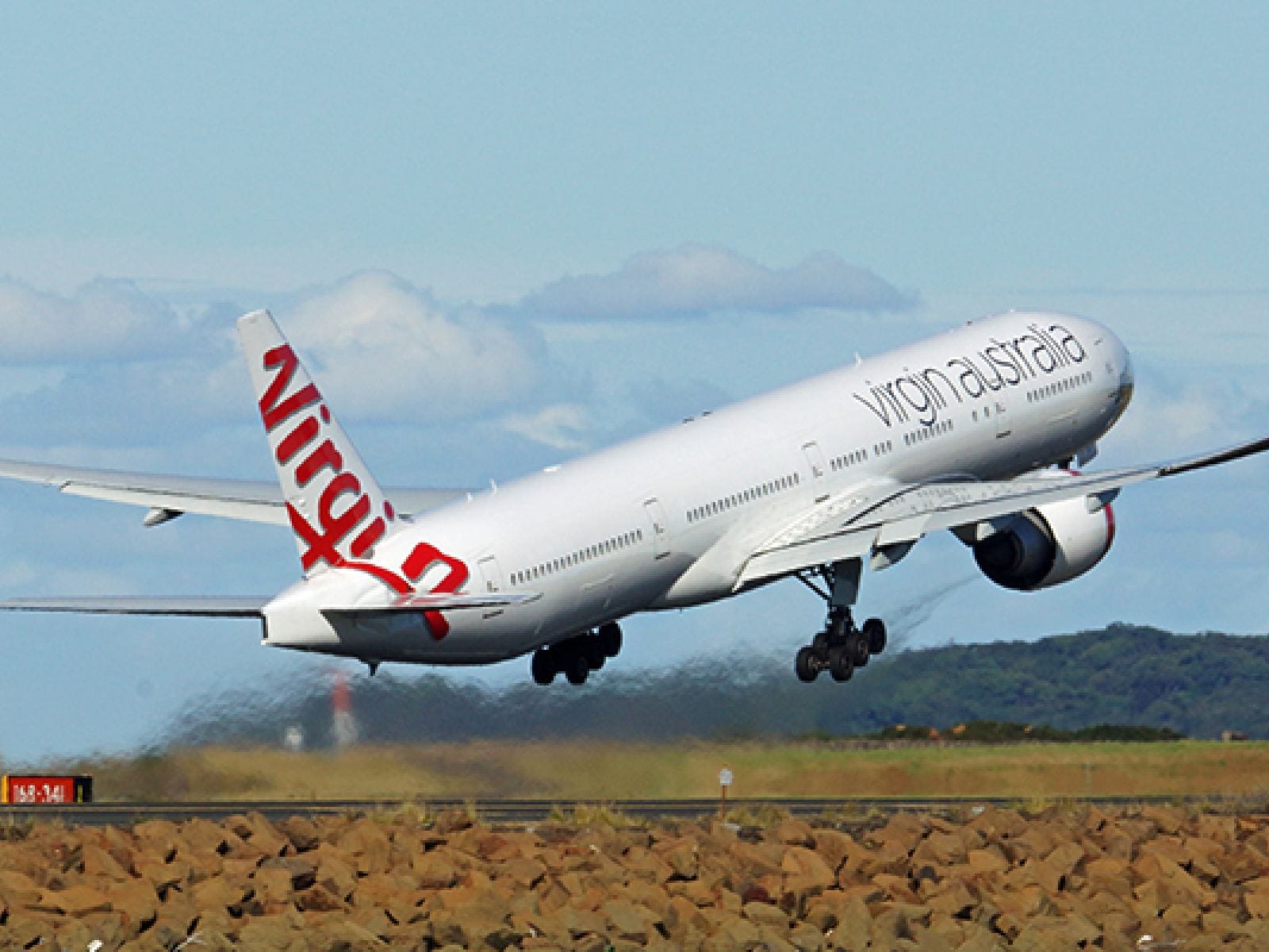 virgin australia carry on