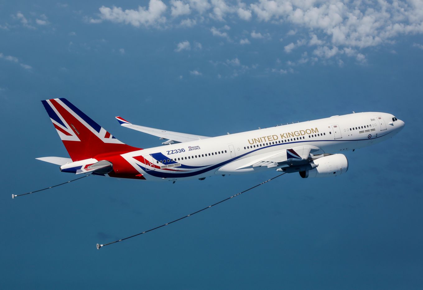 new-paint-job-for-uk’s-raf-voyager-aircraft