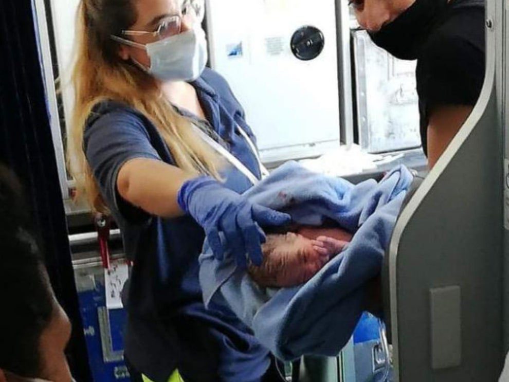 baby-given-free-lifetime-flights-after-being-born-on-london-bound-flight!