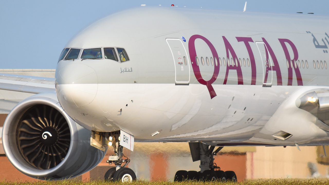 qatar-airways-resumes-world’s-second-longest-flight-with-777-200lr
