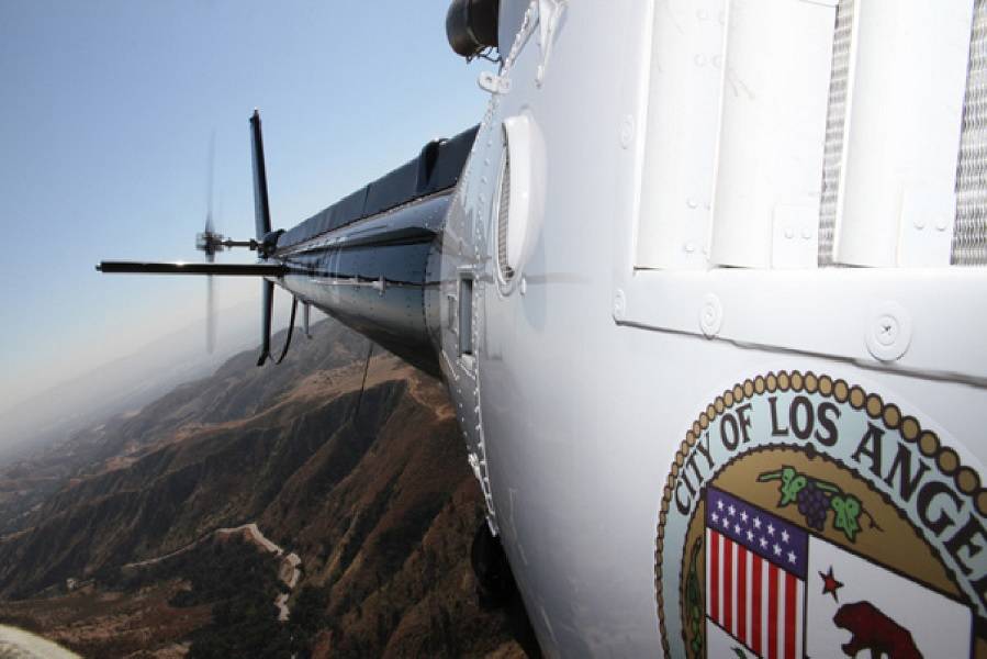 Drone Crash With Police Helicopter in Los Angeles