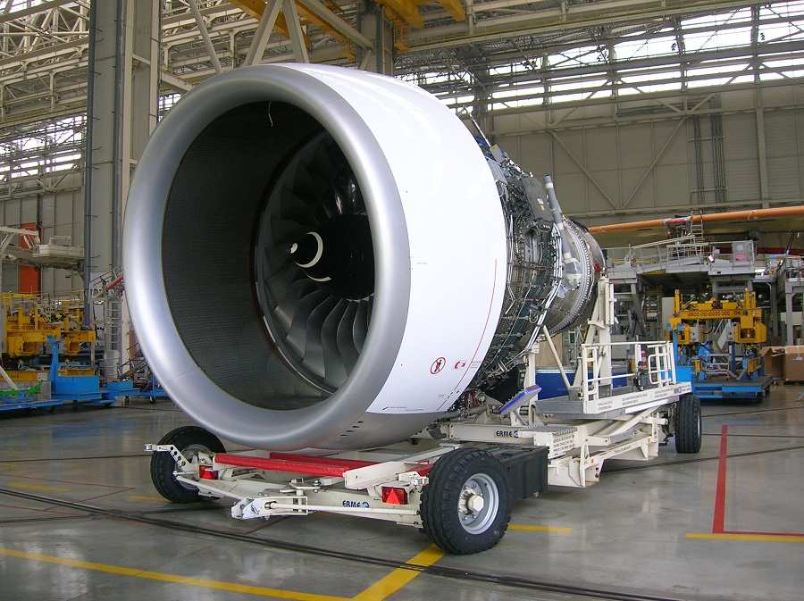 Rolls-Royce Switches Focus Towards Smaller Jets