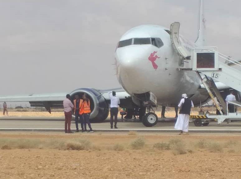 Air Djibouti Incident: 737 Landing Gear Collapse in Somalia