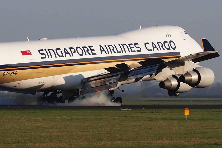 Incident: Singapore Boeing 747 Suffers FOD Damage?