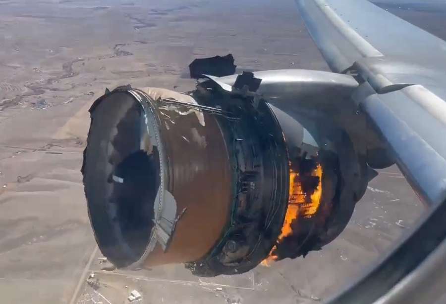 United 777-200 Engine Loses Parts Over Denver!
