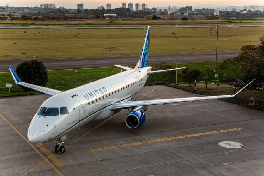 Passenger Deployed Slide To Exit Moving Plane At LAX!