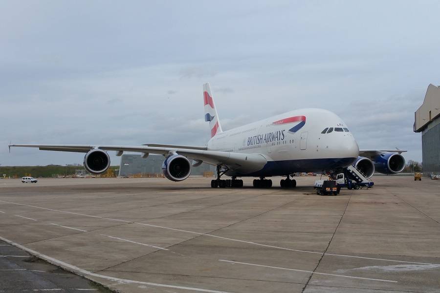 INCIDENT: British Airways A380 Bird Strike In Madrid!
