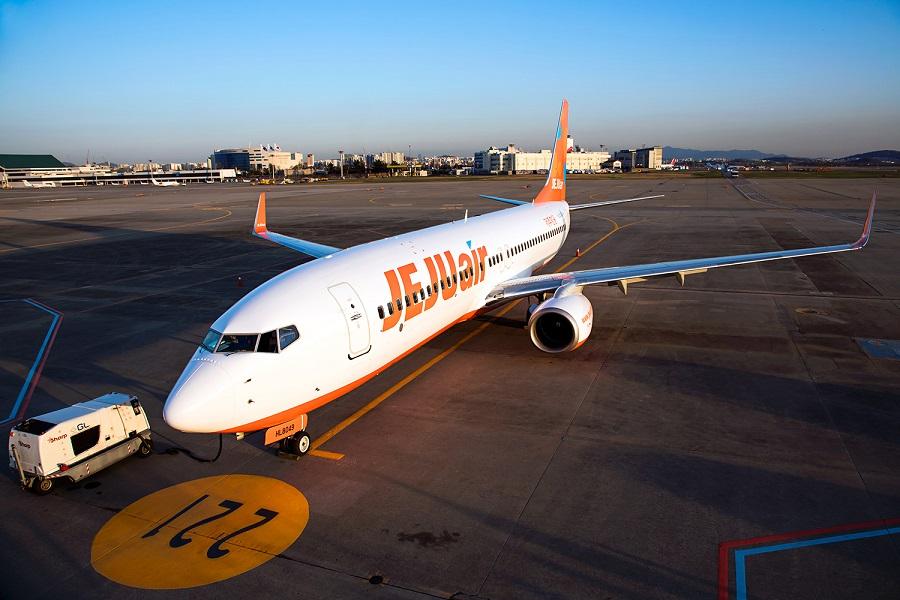 Jeju Air 737 Has Wing Tip Strike – That Goes Unnoticed!