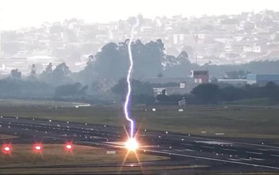 Lightning Strike Burns Crater In São Paolo Runway!