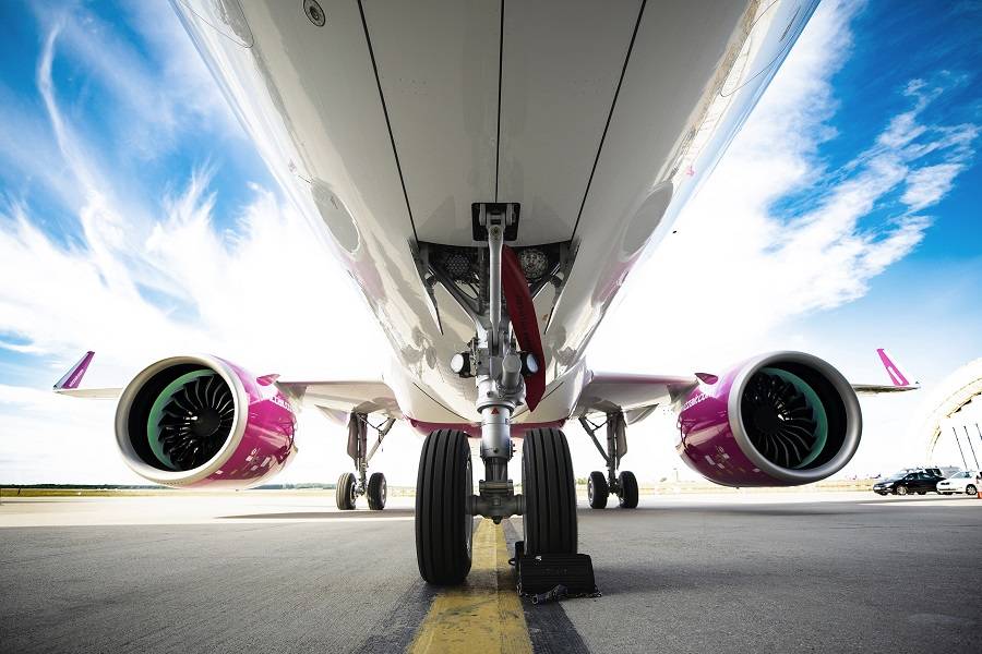Wizz Air Hiring 4,600 Pilots Until 2030, 300 In 2021!