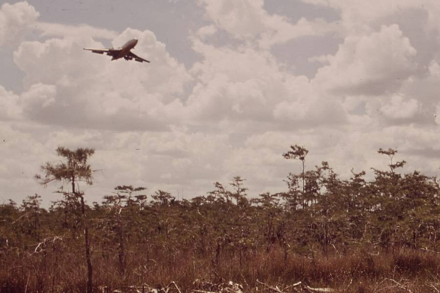 Supersonic Jets In The Swamp: The Everglades Jetport