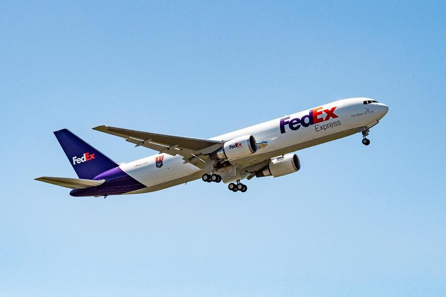 FedEx Orders More Freighters, Sees Lasting Cargo Market