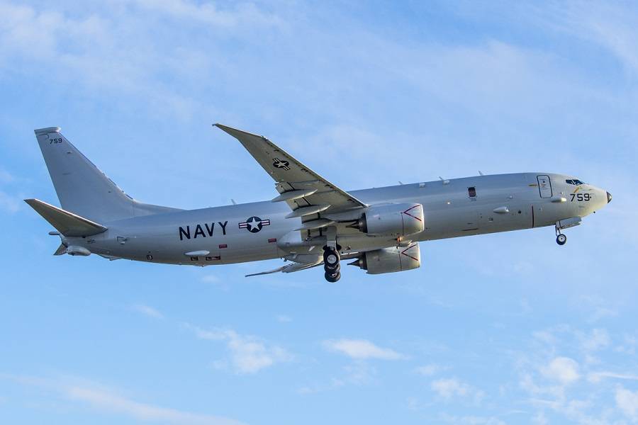 Why Does The P-8A Poseidon Have THESE Wingtips?