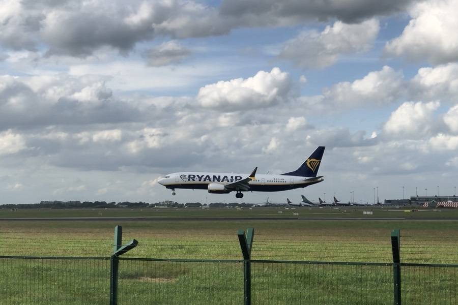 First Ryanair 737 MAX 8-200 Arrives In Ireland!