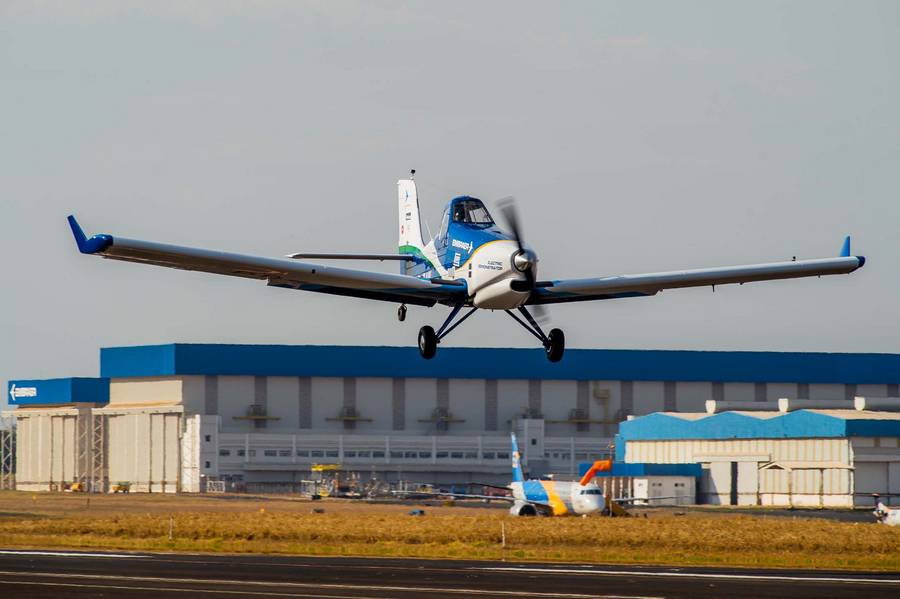 Embraer Electric Demonstrator Makes First Flight