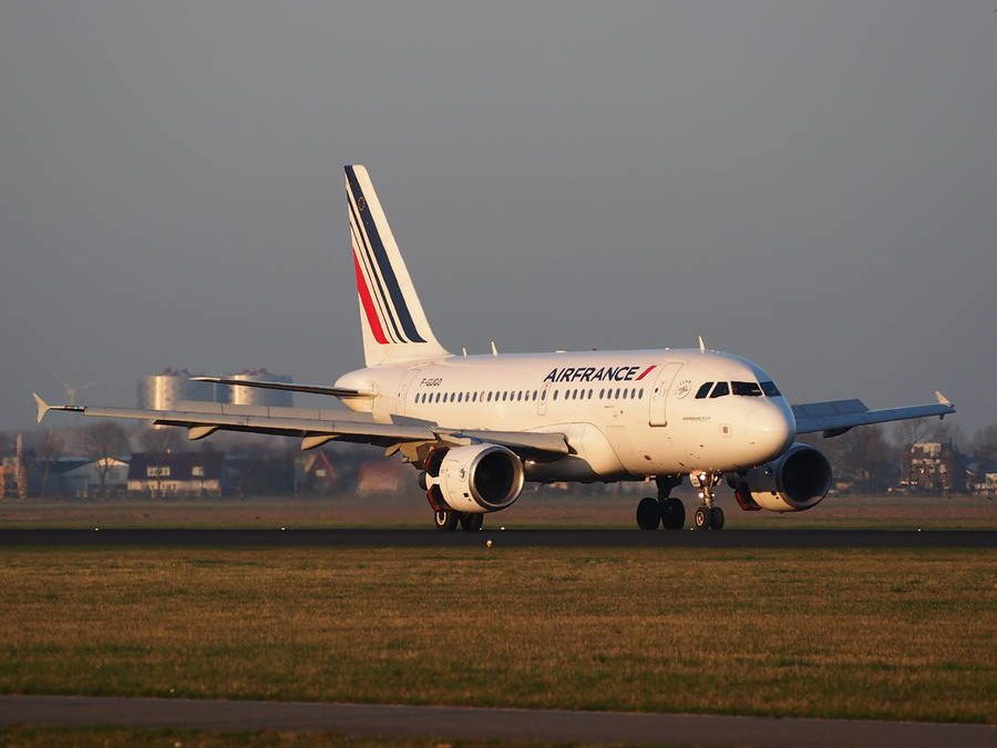 INCIDENT: Air France A318 Lands With Smoke In Cabin