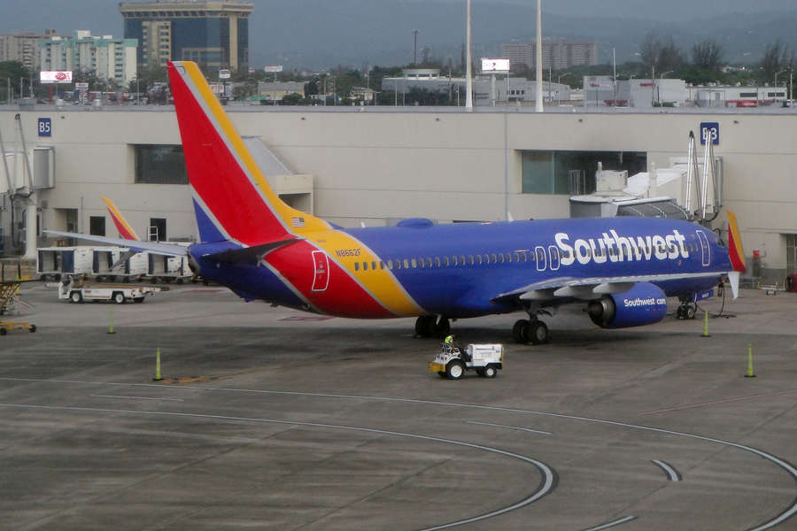 Southwest 737 Emergency – Just Minutes Of Battery Left!