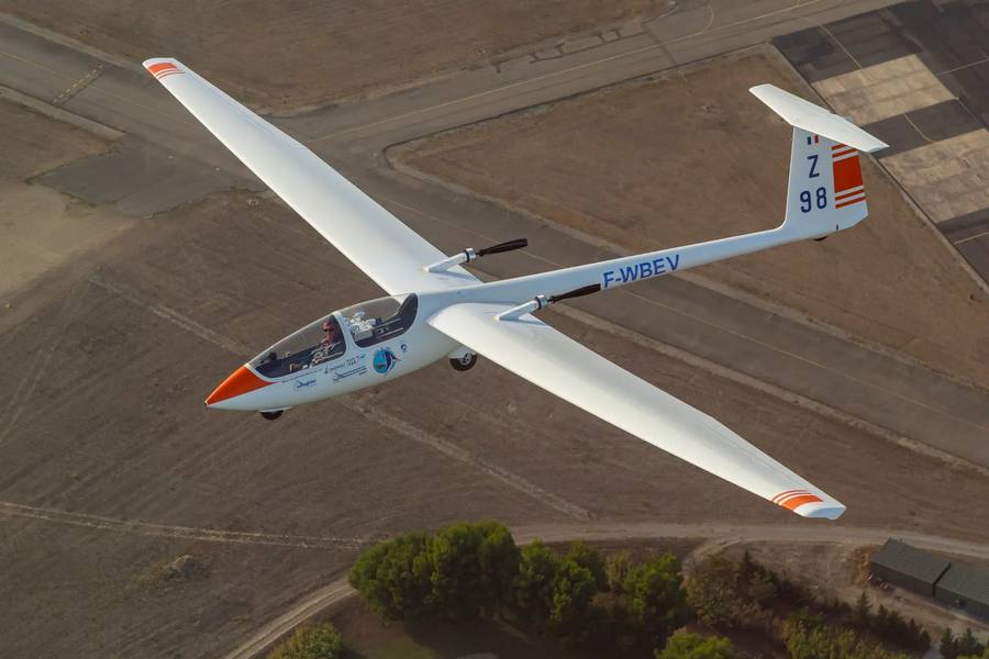 Euroglider – Electric Flight To Cut Training Costs?