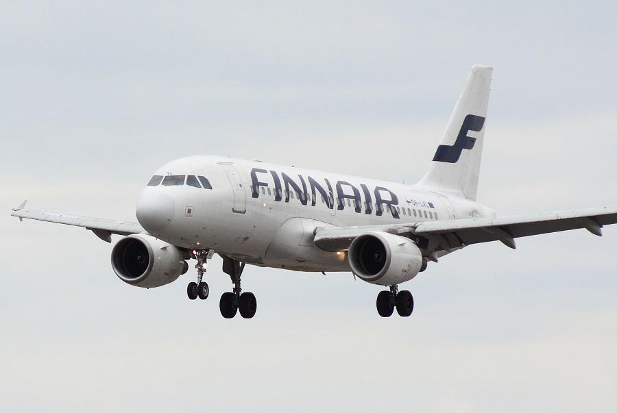 INCIDENT: Finnair A319 Runway Excursion In Snowbank