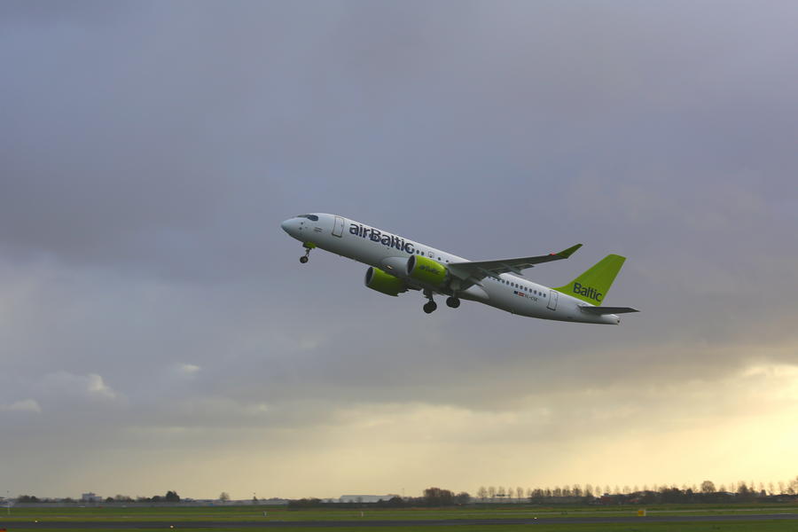 air baltic runway excursion