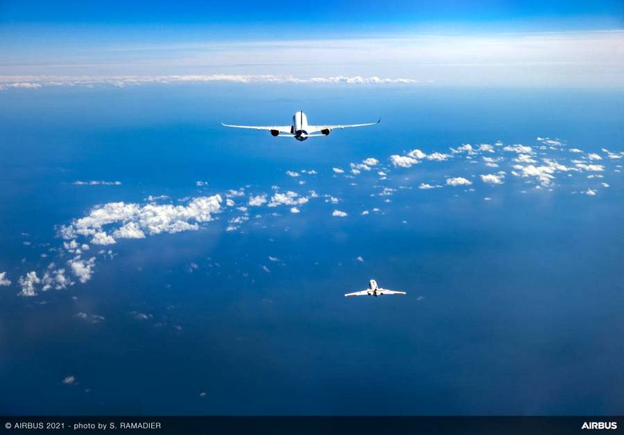 Airbus To Test Hydrogen Contrails With… Glider!