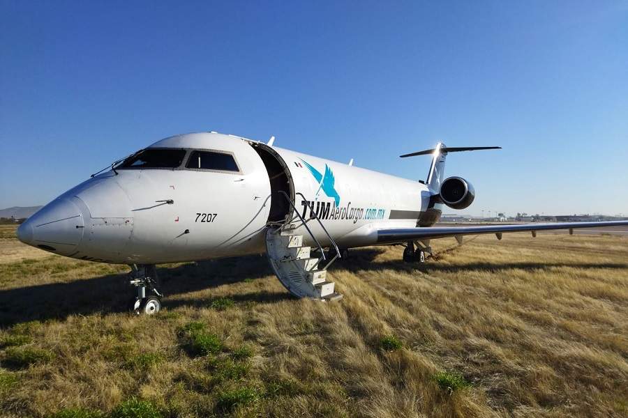 INCIDENT: CRJ-200 Has Runway Excursion On Landing