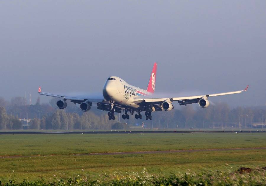 INCIDENT: Cargolux 747 Carries Stowaway To Amsterdam!