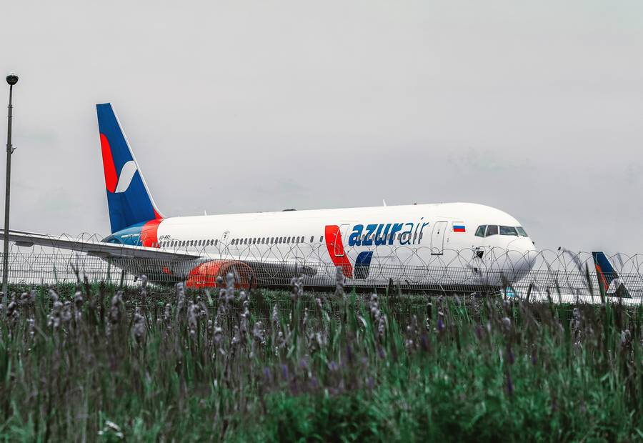 Which Russian Airlines Returned Aircraft To Lessors?