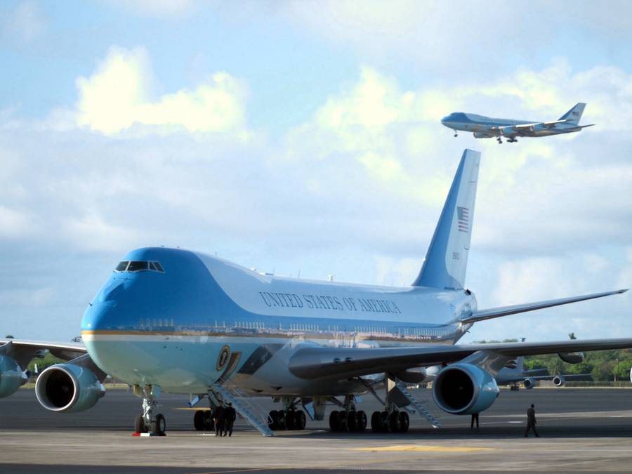 USAF Reveals Next Air Force One Livery Mentour Pilot