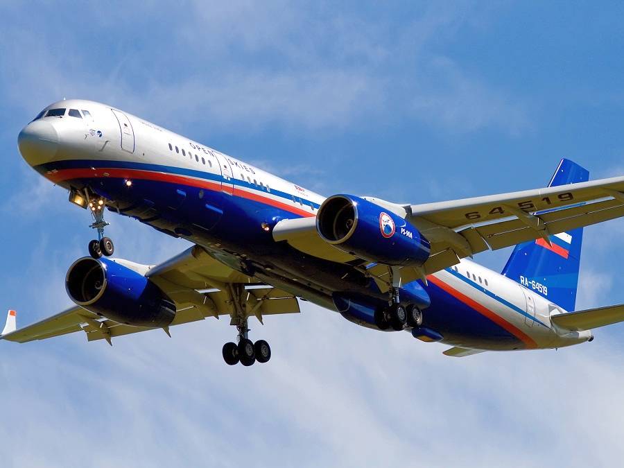 OFFICIAL – Russia’s UAC To Produce 20 Tu-214 Airliners!