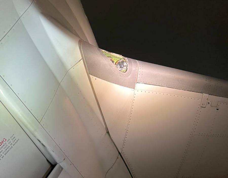 ACCIDENT: 787 Suffers Extensive Hail Damage