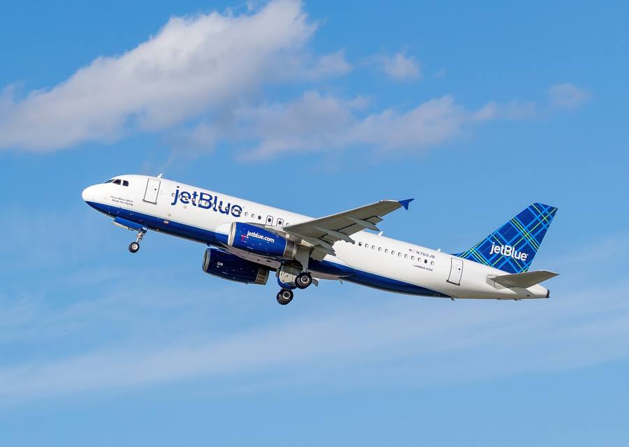 Frontier is OUT, Spirit Chooses JetBlue Deal!
