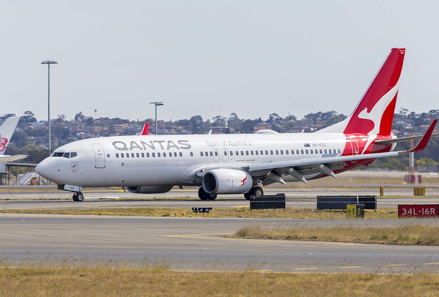 INCIDENT: Qantas Flight has a low fuel emergency