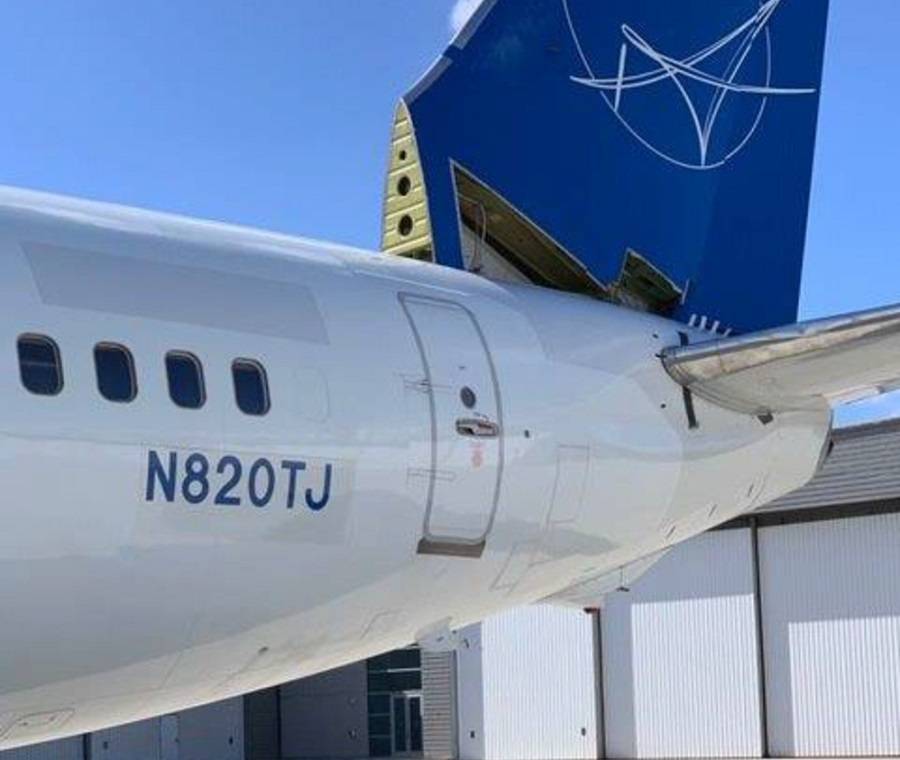 ACCIDENT: iAero 737 Dorsal Fin Separation – Report