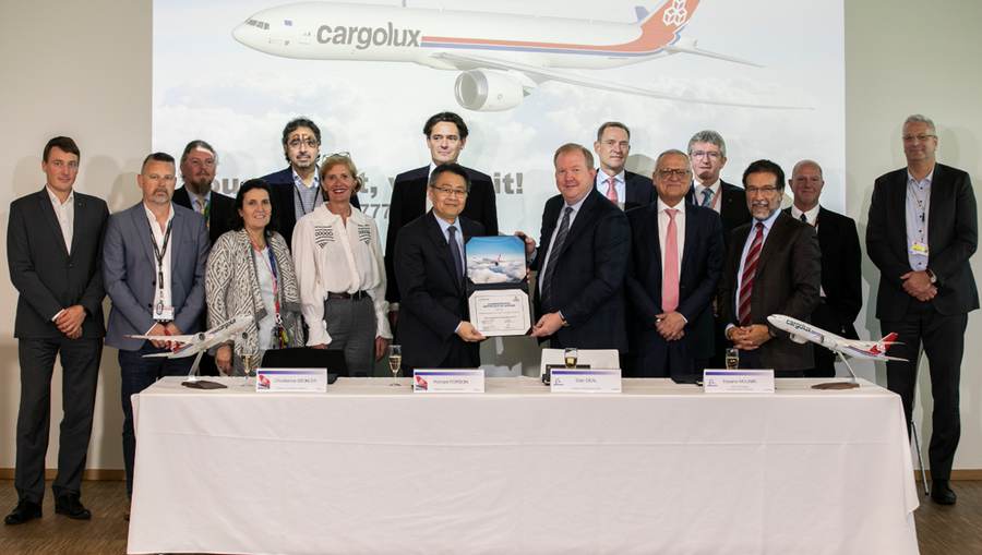 Official: Cargolux Orders 777-8 Freighter