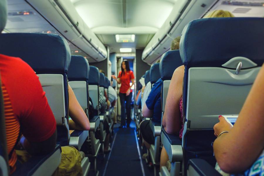 How and Why Do People Develop a Fear of Flying?