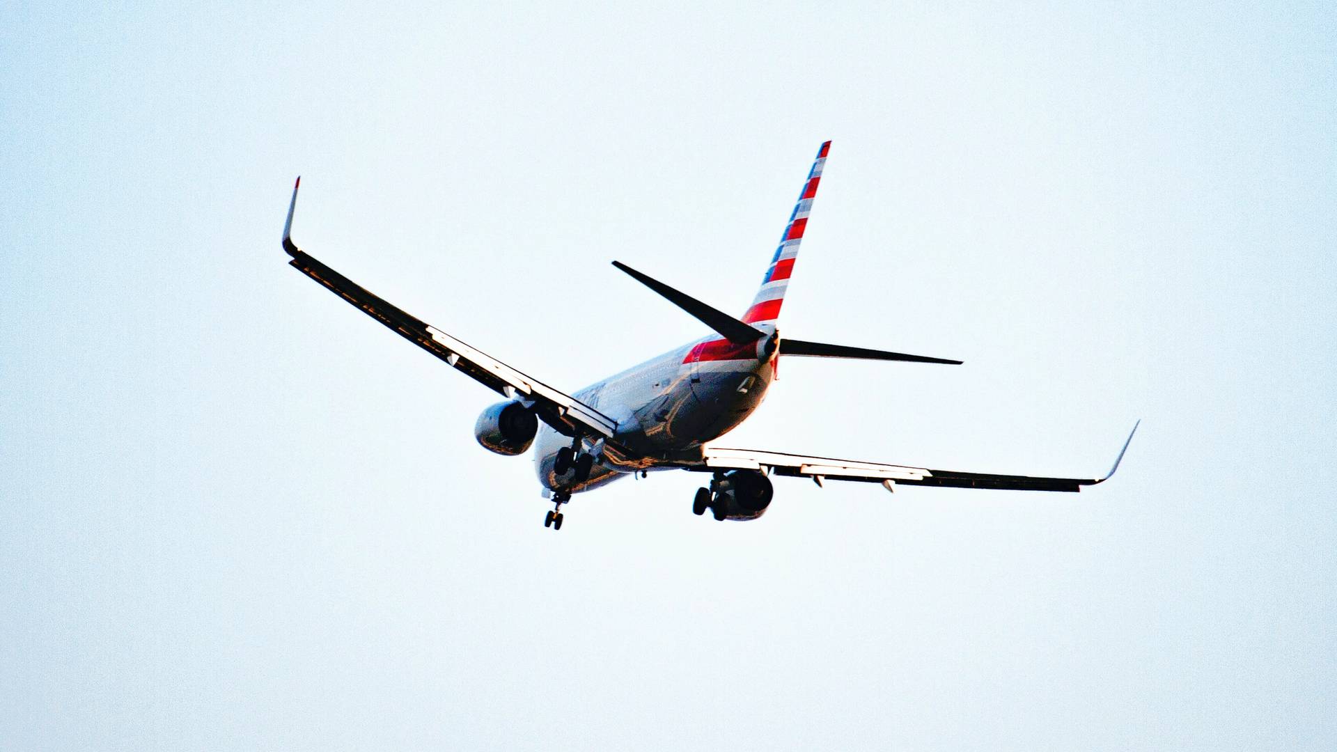 American Airlines Goes Shopping For Single-Aisle Jets