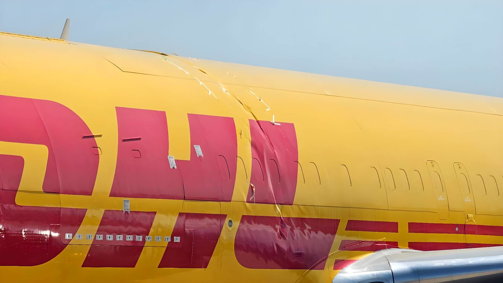 ACCIDENT: DHL 767 Freighter Bent After Hard Landing!