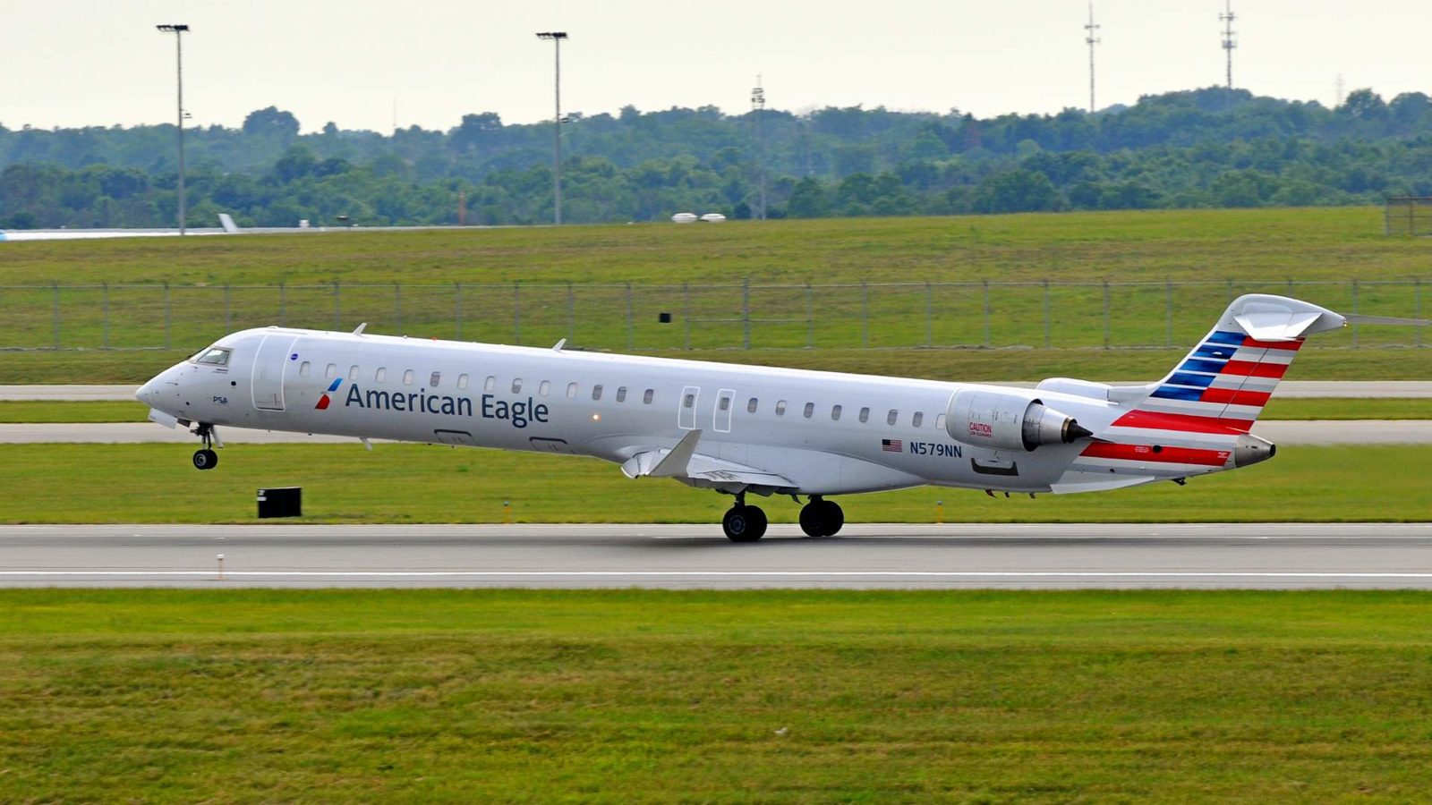 FedEx Pilots Told To Go To American Airlines – via Regional! - Mentour ...