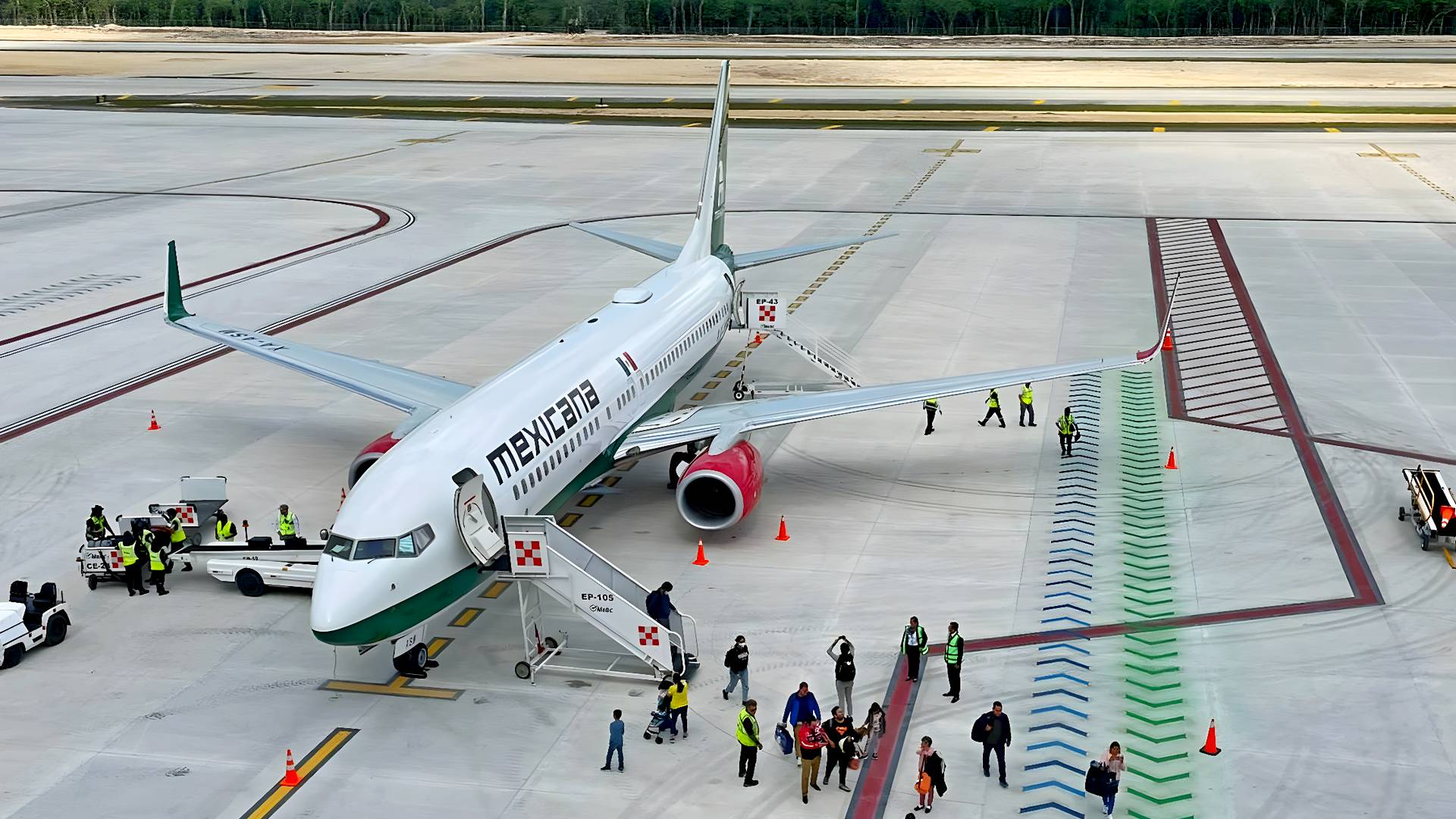 Mexicana Restarts Operations With Tricky First Flight